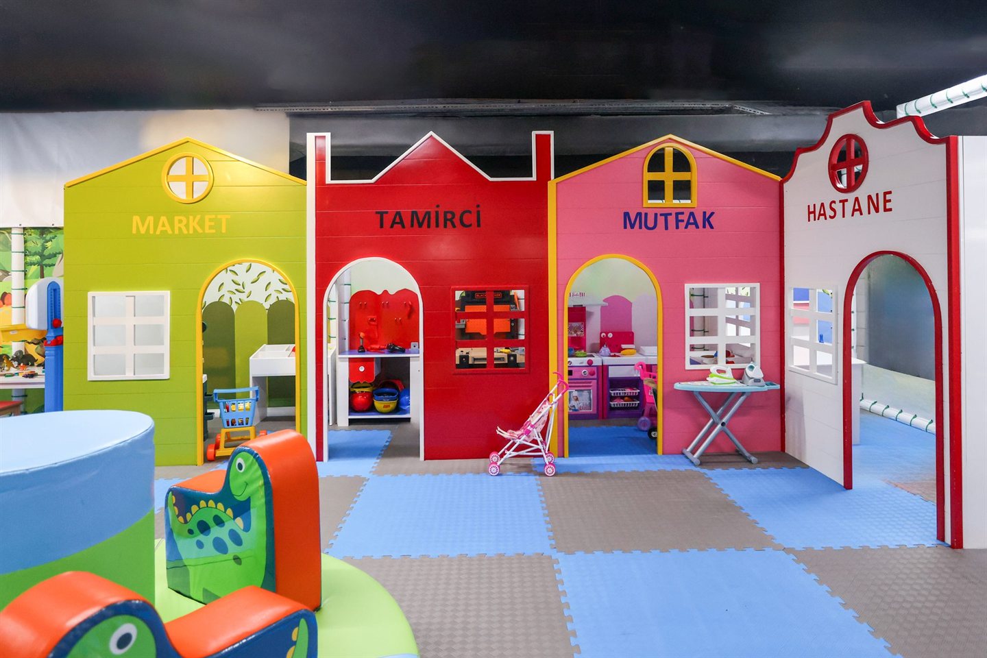 Mini Oyuncak Oyun Alanı - 2